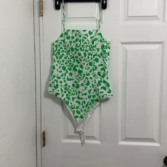 NWT ZARA BODYSUIT SIZE M - Picture 1 of 6